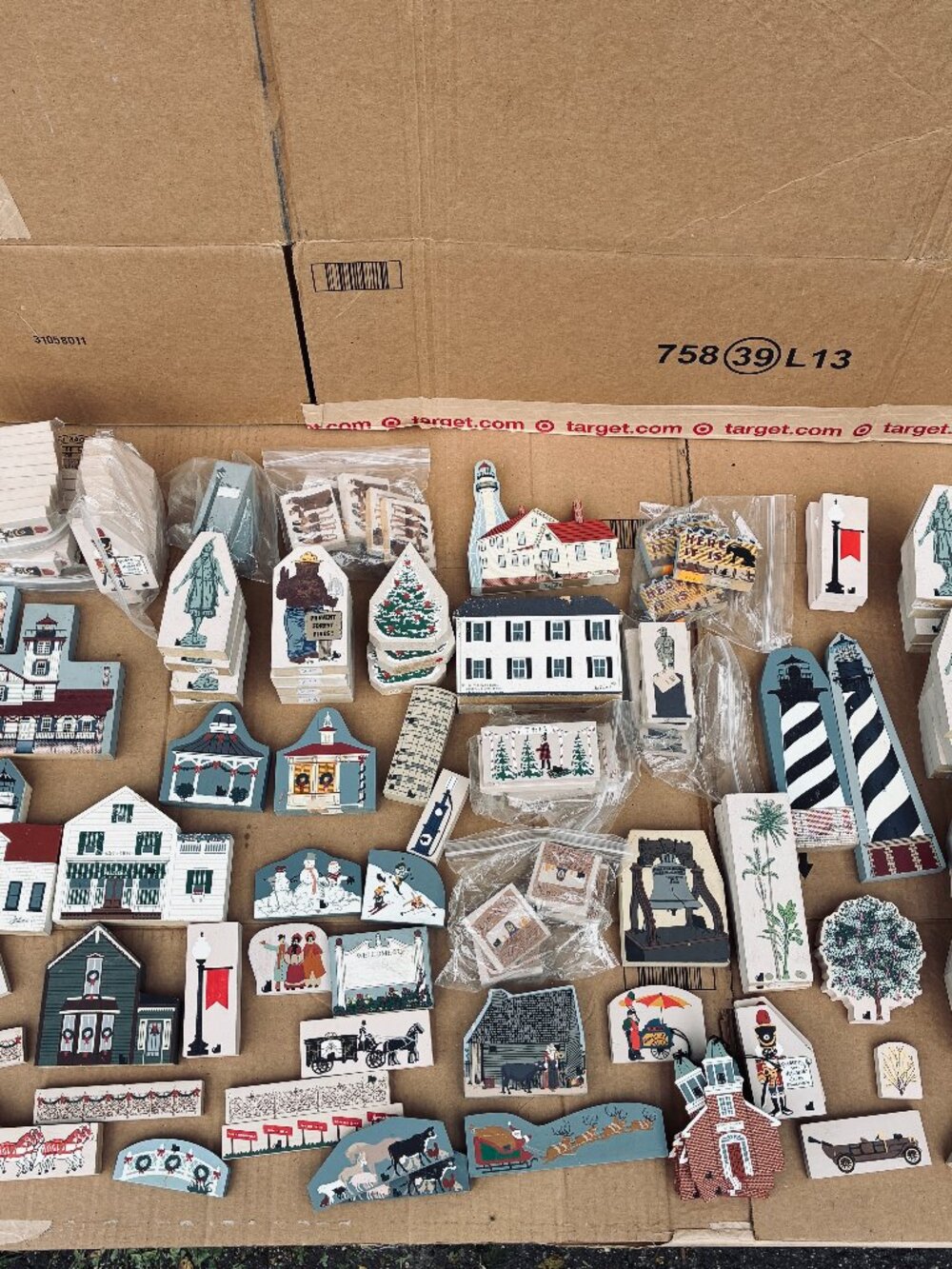 Vintage The Cats Meow Village Wooden Buildings Lot Lighthouses Christmas Decor